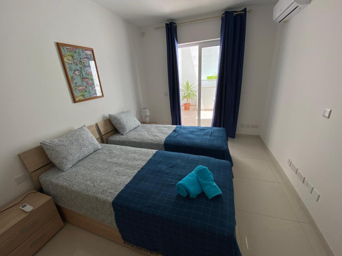 Sunshine Apartments Mellieha - Modern Three Bedroom Ground Floor Apartment With Yard Екстер'єр фото